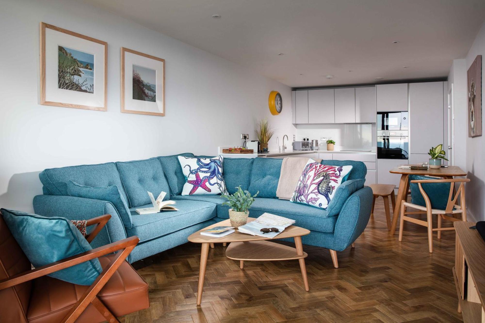 St Michaels The Liner Apartment Falmouth Room photo